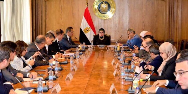 ” نيفين جامع” طفرة كبيرة في الصادرات المصرية…وتنسيق كامل مع مجتمع المصدرين.