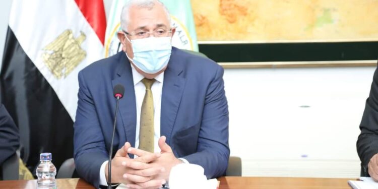 “القصير ”  يترأس أول اجتماع للمجلس الأعلى للمركز القومي للأوبئة البيطرية .