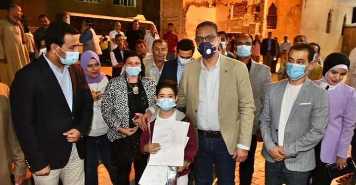 محافظ الفيوم يفتتح فعاليات القوافل الثقافية بقرى مركز إطسا