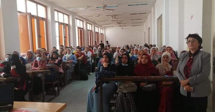 تربية حلوان تنظم ندوة العصا البيضاء