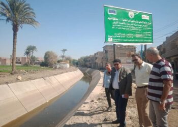 محافظة اسيوط : متابعة مستمرة لتطهير مخرات السيول للتأكد من جاهزيتها لاستقبال الأمطار.