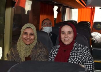 انطلاق قافلة جامعة عين شمس التنموية الشاملة لمحافظة قنا.