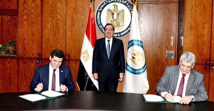 بروتوكول تعاون بين بتروجت وبكتل الأمريكية فى مجال تدريب الكوادر البشرية.