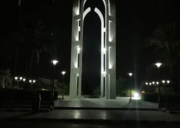 الأستاذ الدكتور ممدوح مهدي يشدد على أهمية تلقي تطعيمات كورونا.