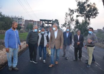 جولة تفقدية لمحافظ القليوبية بمدينتي بنها وطوخ لمتابعة عدد من المشروعات.