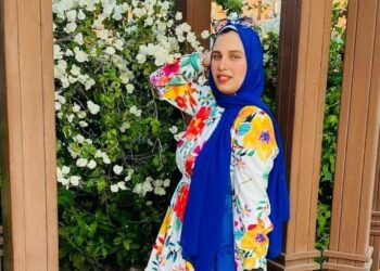 الفاشون بلوجر أيه حسن توضح موضة الشتاء للفتيات