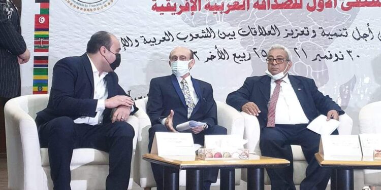 وصول الفنان “محمد صبحي”ملتقي الصداقة العربية الافريقية