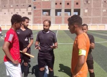 حكم المباراه يحرم الالومنيوم من تحقيق ثلاث نقاط أمام عمال قنا.