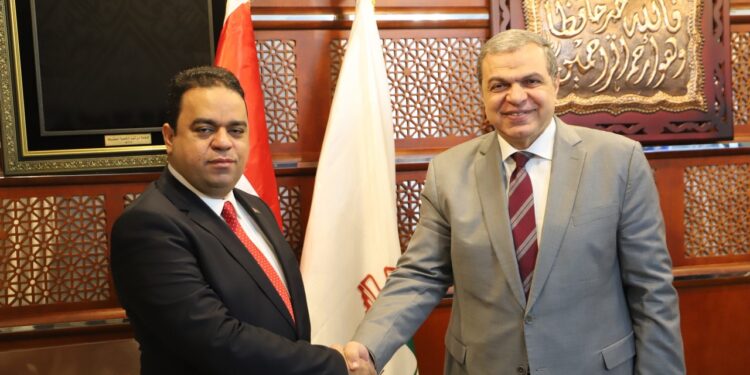 العمل الليبية : نحتاج مليون مصري لإعادة الإعمار في ليبيا