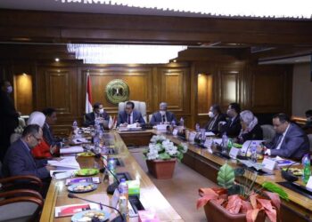 اجتماع مجلس القومية للاستشعار من الُبعد وعلوم الفضاء برئاسة وزير التعليم العالى.