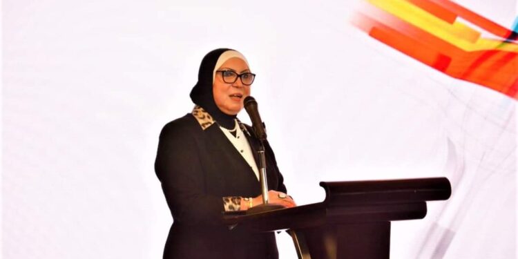 نيفين جامع: إسبانيا تعد شريكاً استراتيجياً للدولة المصرية في مختلف المجالات الاقتصادية والتجارية والاستثمارية،