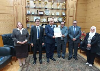 رئيس جامعة بنها يترأس اجتماع مجلس إدارة مركز القياس والتقويم.