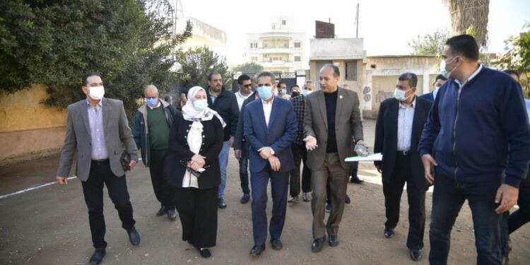 جولة صباحية لمحافظ الغربية بمركز طنطا.