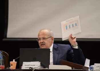 د. الخشت : البحث العلمي التطبيقي له أهمية كبيرة في ظل توجه العالم نحو الاقتصاد القائم على العلم والمعرفة.