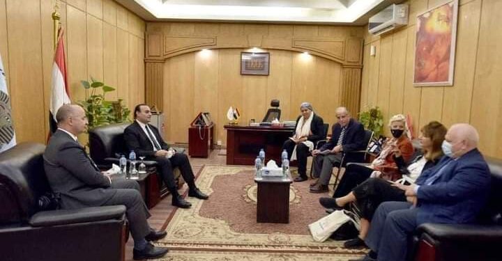 نائب محافظ الأقصر يستقبل السفير الكندي وممثل صندوق الأمم المتحدة للسكان