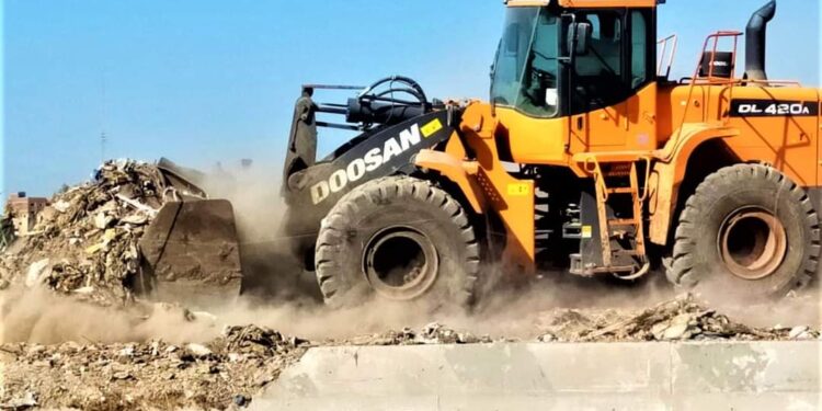 حملات نظافة مكثفة في قرى ومدن الغربية