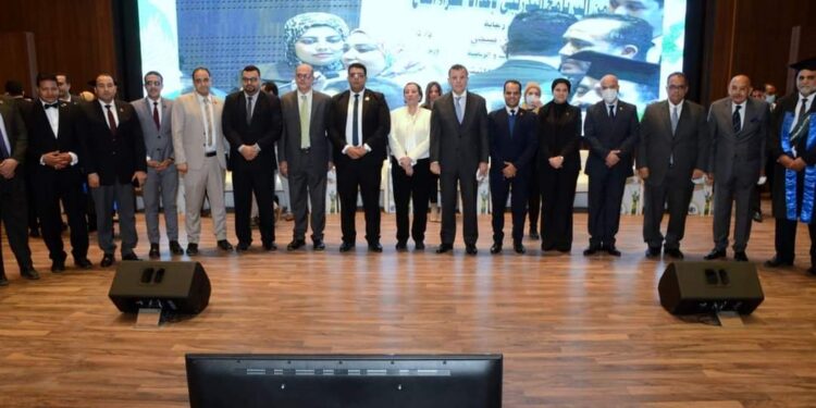 وزير الرياضة يُنيب رئيس الادارة المركزية للمشروعات لحضور حفل تكريم متطوعي العمل المناخي