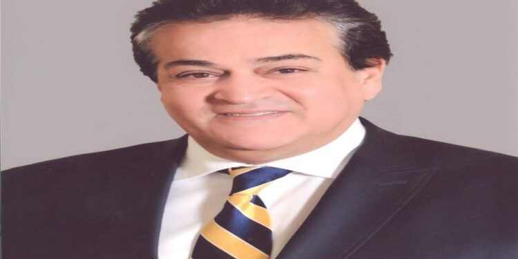 فتح باب الترشح لجائزة حمد بن عيسى آل خليفة لعام 2021 .