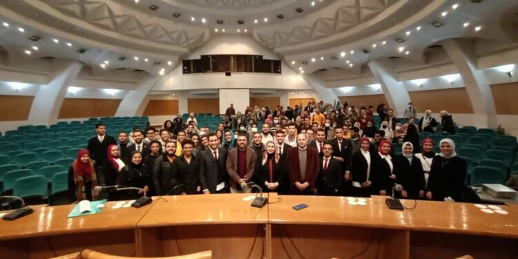 افتتاح برنامج الذكاء الاصطناعي بجامعة حلوان بالتعاون مع وزارة الشباب والرياضة.