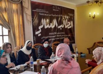 مسابقة الطالب المثالي بآداب عين شمس