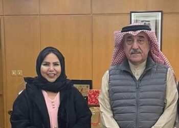 الشيخ محمد اليوسف الصباح يستقبل الشيخة أم راكان الصباح بمقر الهيئة.