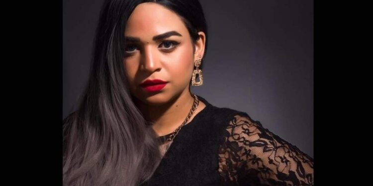 عزة وجدي تشارك فى العرض المسرحي «أيام البناء».