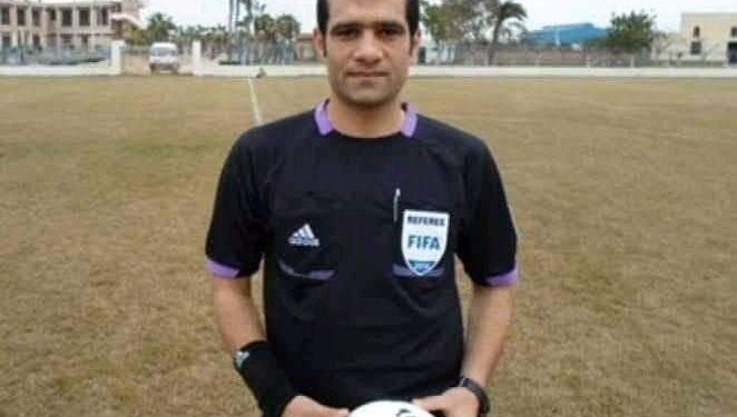 خمسة حكام مصريين في الأمم الأفريقية.