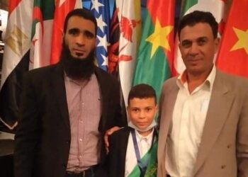 “مصطفي السيد “يفوز  بالمركز الرابع بالمسابقة العالمية لحفظ القرآن الكريم