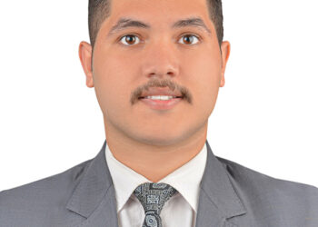 بطلان صدور  المحاكمات الجنائية بدون محامي بجوار المتهم من البداية وحتي النهاية