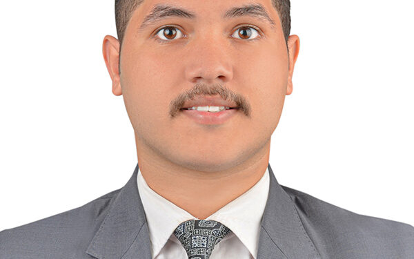 بطلان صدور  المحاكمات الجنائية بدون محامي بجوار المتهم من البداية وحتي النهاية