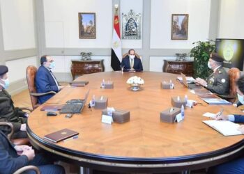 السيسي يتابع الموقف الإنشائي