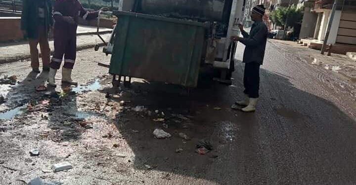 رفع ١٣ طن قمامة بحملة نظافة صباحية في فارسكور.