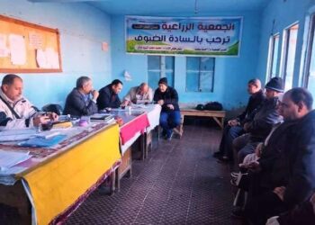 زراعة الشرقية تُنفذ مدرسة حقلية إرشادية عن زراعة محصول بنجر السكر. 