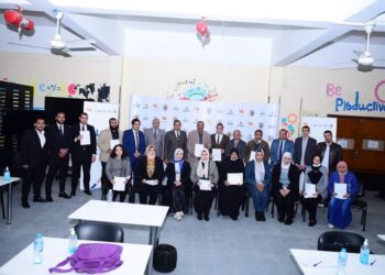 حفل توقيع عقود إحتضان 12 رائد أعمال بحضور رئيس جامعة سوهاج. 