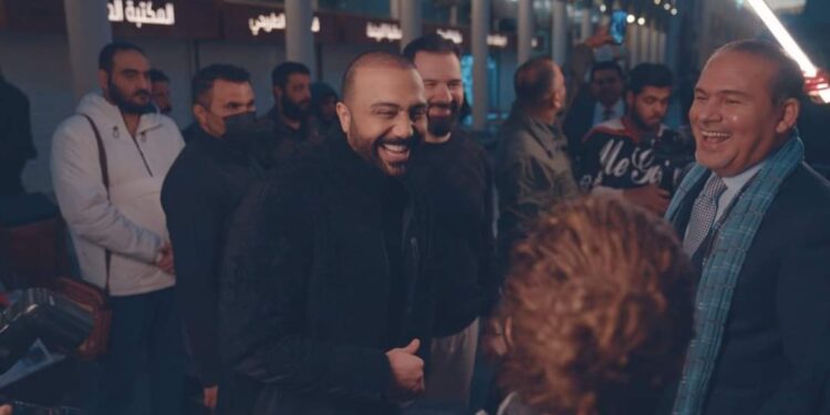 مصطفى العبد الله يحيي احتفالات عيد الجيش والشرطة