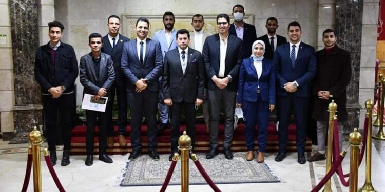 وزير الشباب والرياضة يلتقى شباب الدلتا. 