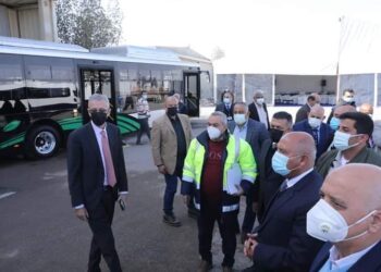 وزير النقل في زيارة لمصنع GB POLO العين السخنة المتخصص في صناعة الاتوبيسات.