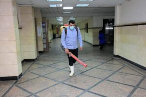تعقيم دوري لقاعات الامتحانات والمباني والمدن الجامعية للحفاظ على سلامة جميع المشاركين فيها