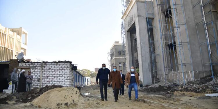 محافظ الغربية وجولة تفقدية مفاجئة بالمحلة الكبرى وسمنود.