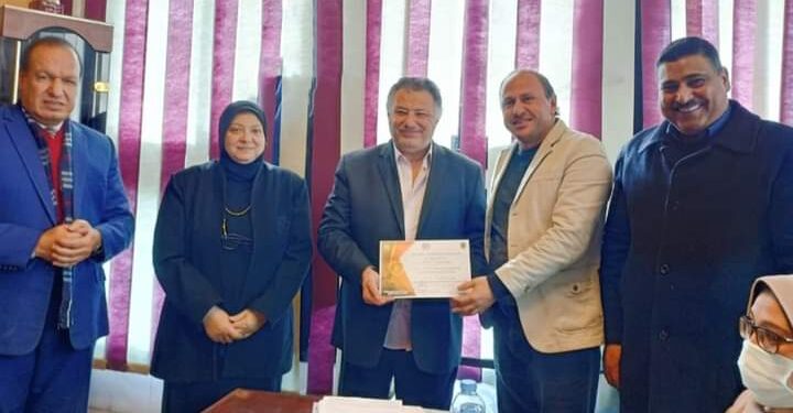 مجلس كلية الآداب جامعة دمنهور يشهد حفل تكريم المتميزين بالكلية