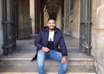 “عاصم الدمنهوري يبدأ تصوير “فوق برج إيفل” بـ فرنسا”