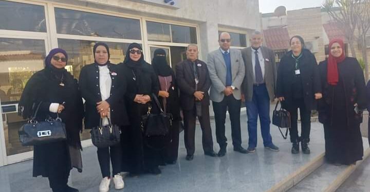 نقابة أصحاب المعاشات قي مستشفى اليوم الواحد برأس البر