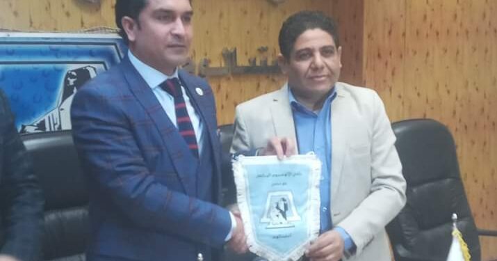 نميري عساوي يستقبل رئيس الإتحادين العربي والمصري للميني فوتبول بالالومنيوم