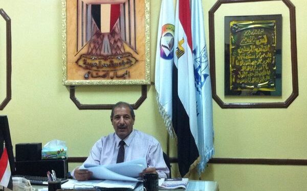 ارشميدس عاريا