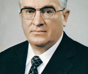 وفاة الزعيم السوفيتي