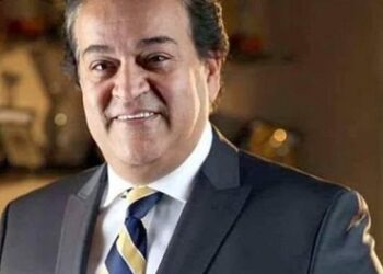 عبد الغفار يتفقد