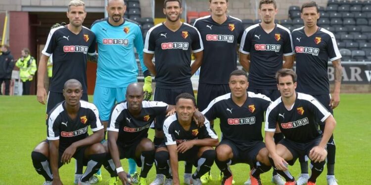 بيرنلي يتعادل سلبيًا مع