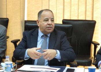 “معيط” تطوير القدرات البشرية والتوسع فى الحلول التكنولوجية لتحفيز النشاط الاقتصادى. 