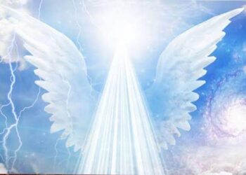 تحتل الملائكة النصيب الأوفر في قلوب العباد من الاحترام والتقديس وذلك بسبب اقترابهم من الله عز وجل وقد