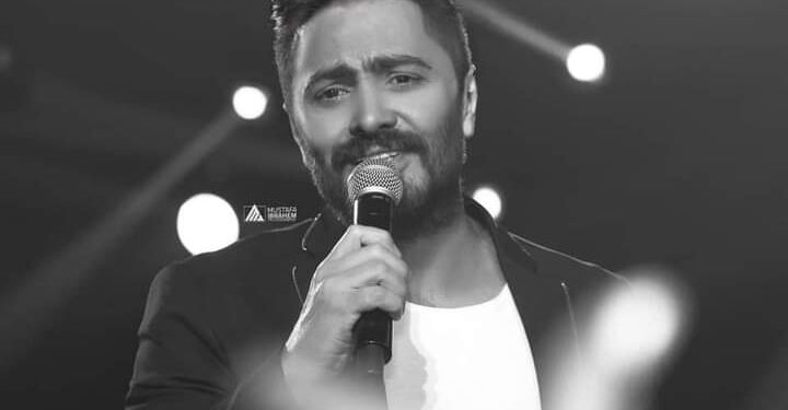 تامر حسني يروج لفيلمه الجديد عبر فيس بوك